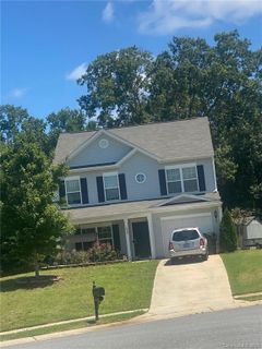 620 Victory Gallop Avenue