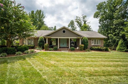 10608 Knox Avenue sold home in Belle Meade, Matthews, NC