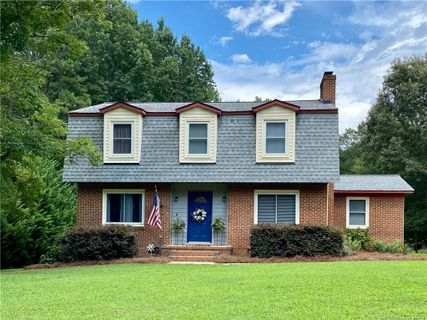 212 Brookside Drive