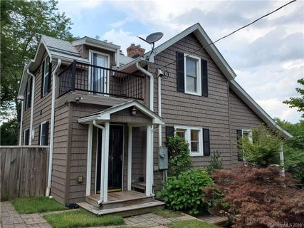 Previously sold for $412,000