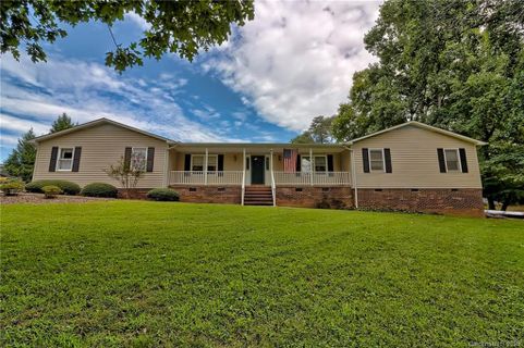 135 Quail Drive