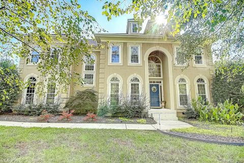 419 Fairhaven Court