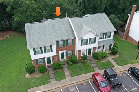 2824 Hosta Drive sold home in Grenelefe, Charlotte, NC