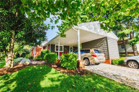23 Fisher Road sold home in College Heights, Brevard, NC