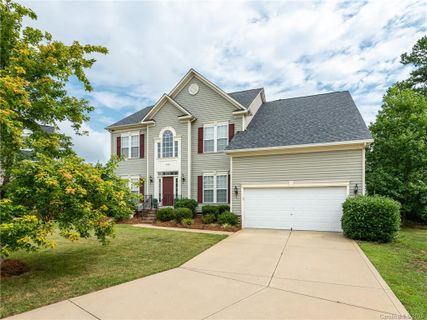 589 Veloce Trail
