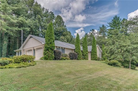 106 Dawn Valley Drive 15 sold home in Sherman Estates, Hendersonville, NC