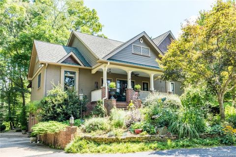 25 Songbird Lane sold home in Songbird Haven, Weaverville, NC
