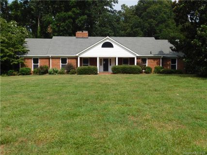 2116 James Court