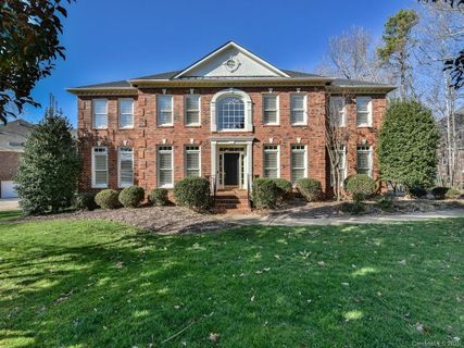10833 Fox Hedge Road