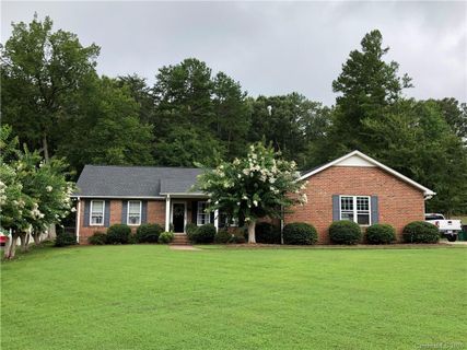 8154 Westbourne Drive