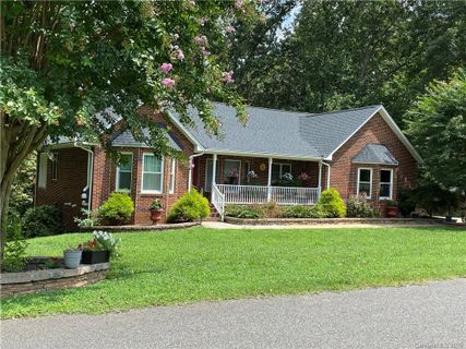 1915 Rucker Road sold home in Rucker Downs, Shelby, NC