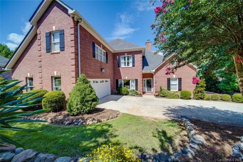 8205 Tranquil Harbor Lane sold home in Tranquil Harbor, Denver, NC