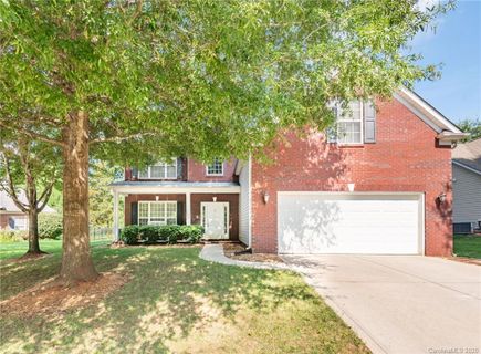 1002 Guilford Court