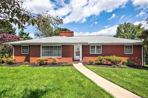 26 Mountain Terrace