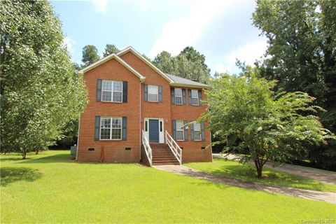 148 Highland Woods Road sold home in Highland Woods, Wadesboro, NC