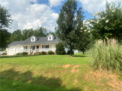 1520 Silver Court sold home in Silver Creek, Dallas, NC