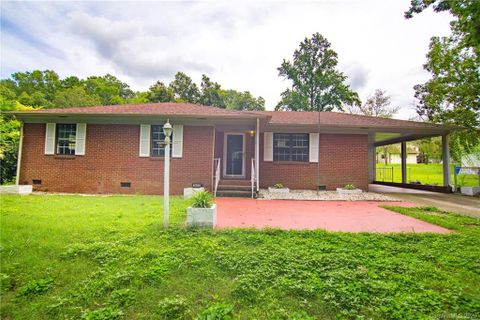 1031 Crowders Creek Road sold home in Tablerock, Gastonia, NC