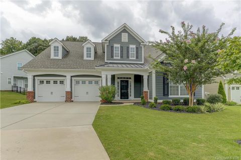 165 Hawks Creek Parkway