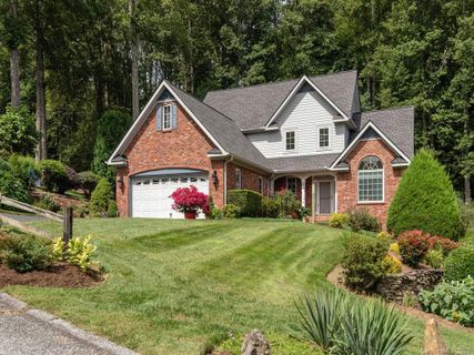 511 Red Fox Court sold home in The Ledges of Hidden Hills, Hendersonville, NC