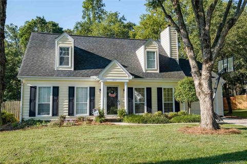 511 Viking Drive