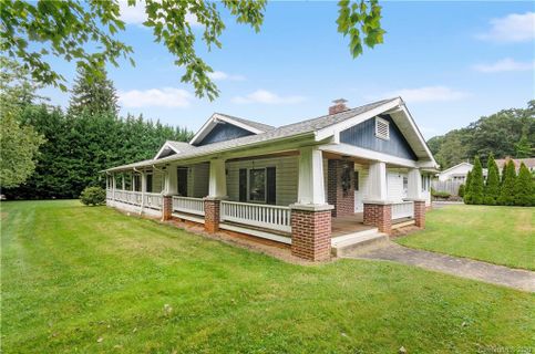 11 Atkins Street sold home in Grimball Park, Waynesville, NC