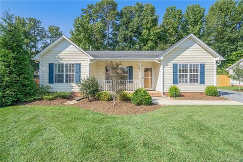 812 White Oak Lane