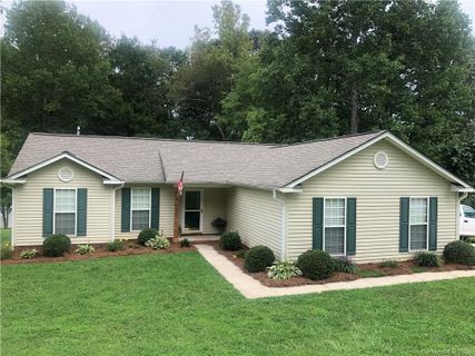 163 Rocky Knoll Court
