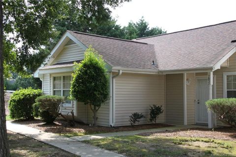 7832 Davinci Lane