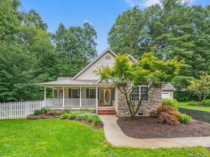 61 N Greenwood Forest Drive