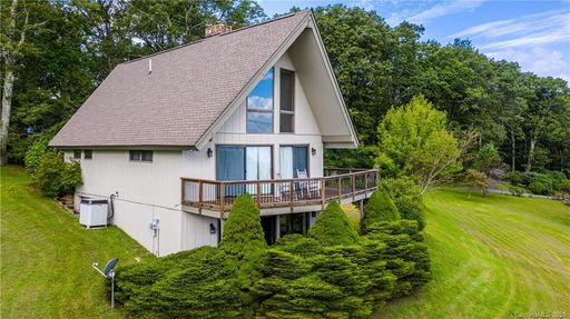 871 Rich Knob Road sold home in Rich Knob Estates, Spruce Pine, NC