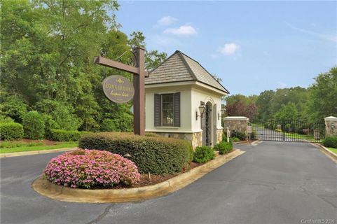 5152 Longbrooke Court 7