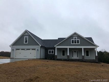 825 Oak Ridge Farms Circle sold home in Oak Ridge Farms, Newton, NC