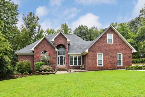2934 Walter Drive