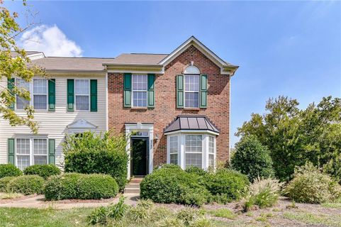 9743 Mallard Glen Drive