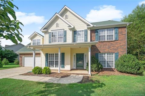 10933 Wyndham Pointe Drive