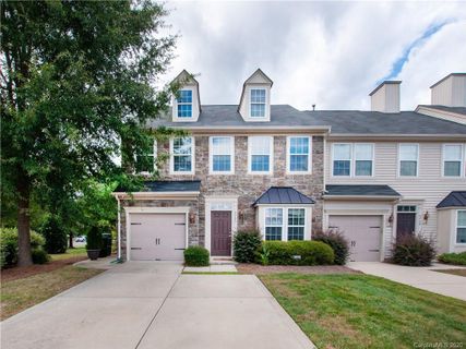Previously sold for $264,000