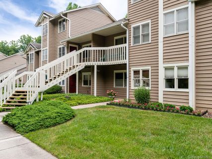 3 Willow Tree Run sold home in Laurel Creek, Asheville, NC