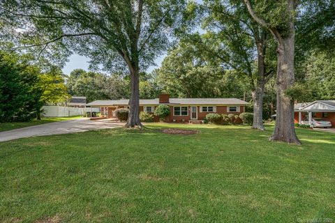 78 Fleetwood Drive sold home in Fleetwood, Concord, NC