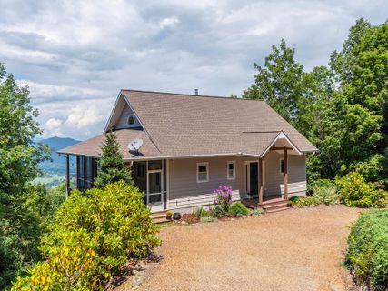 103 Marney S Vista Road sold home in Wolf Pen Meadows, Waynesville, NC
