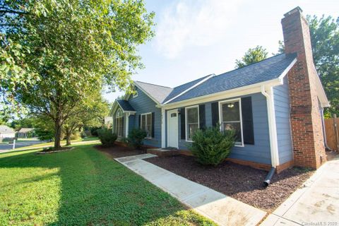 14815 Forest Mist Way