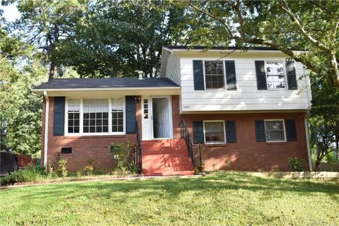 6828 Elm Forest Drive