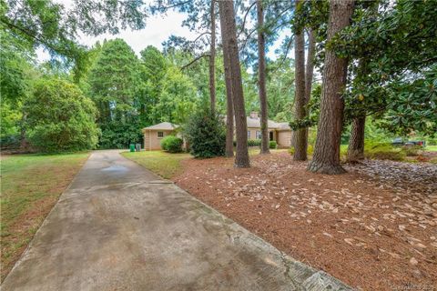 4321 Columbine Circle