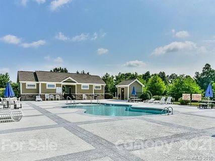 1791 White Fawn Lane