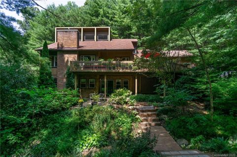 316 E Sondley Drive