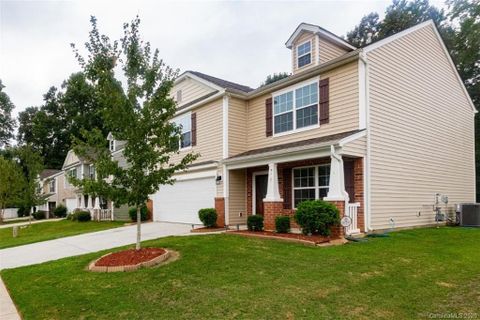 9417 Pond Vista Court