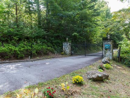 Lot 4 Sourwood Road sold home in Blue Ridge Vistas, Canton, NC