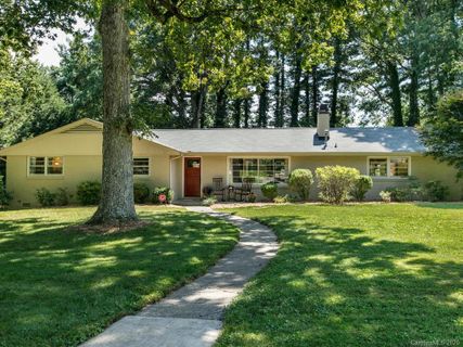 12 Oak Forest Drive