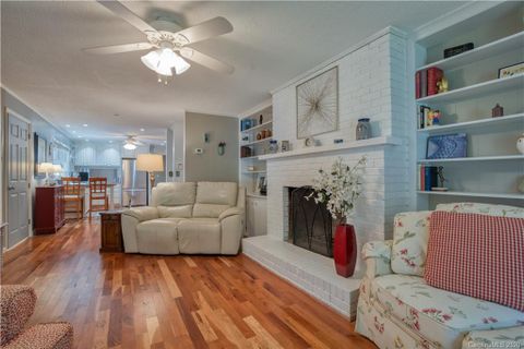 Previously sold for $285,000