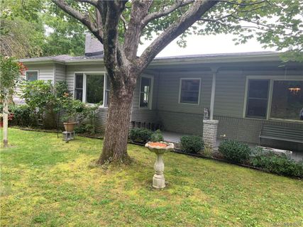 11 Alta Circle sold home in Echo Lake, Hendersonville, NC