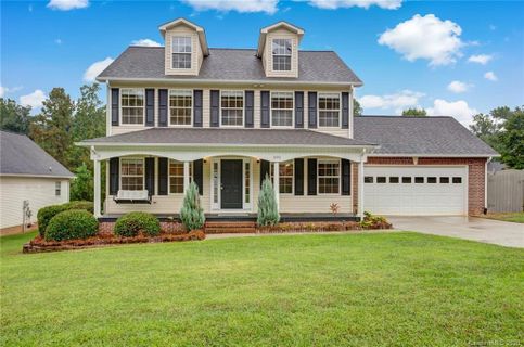 202 Brookstone Way sold home in Brookstone, Salisbury, NC